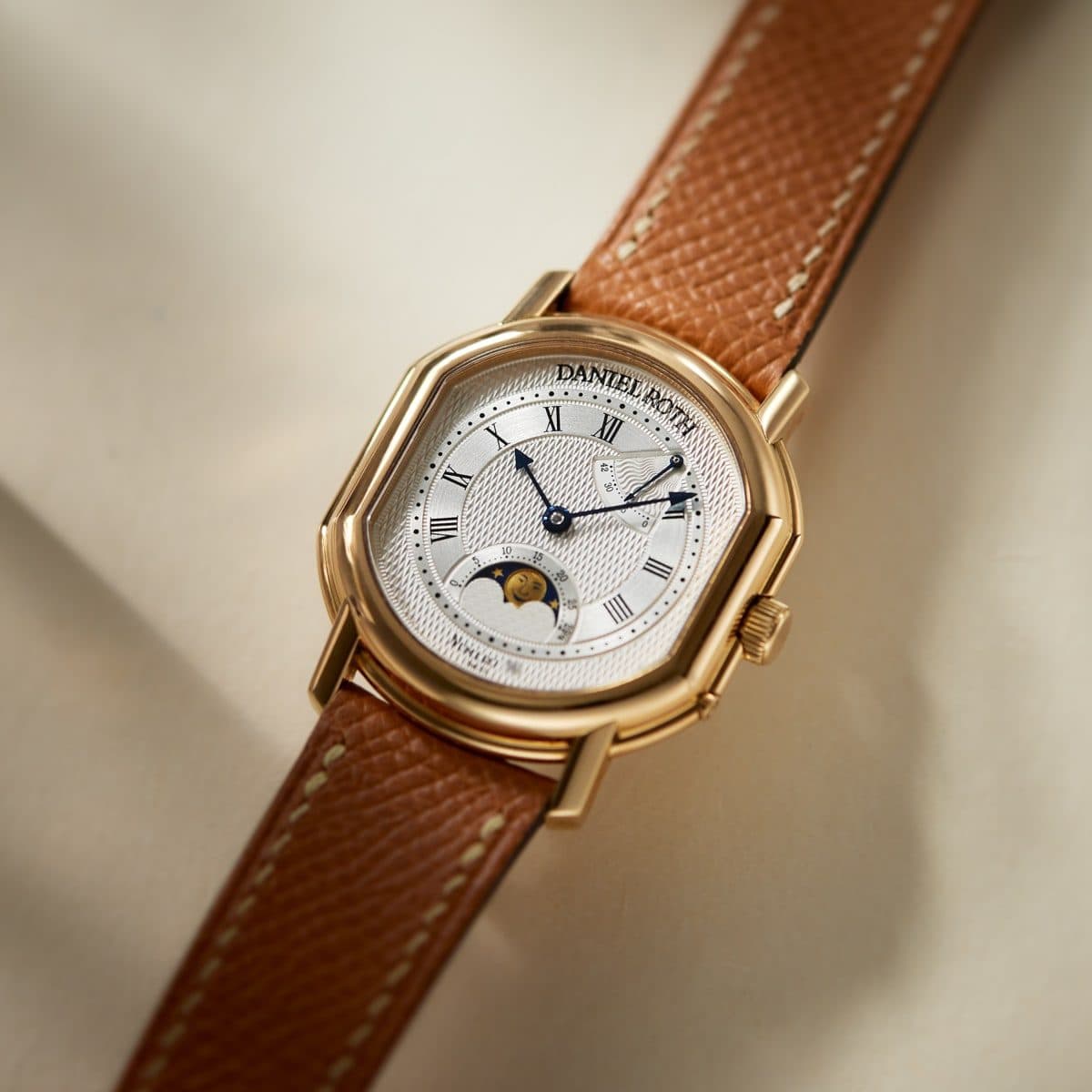 Moonphase Power Reserve Yellow Gold Silver Dial 33mm