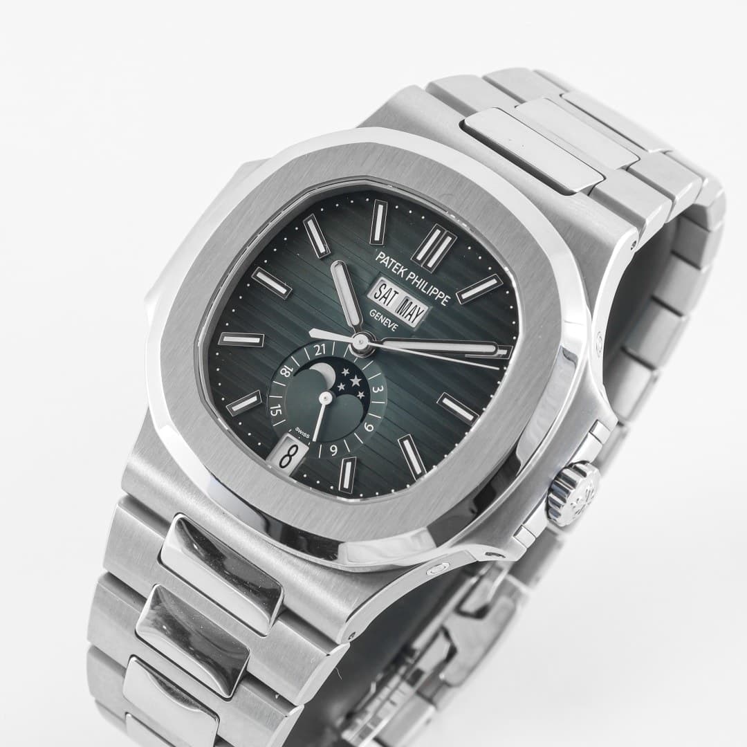 Patek Philippe Nautilus Annual Calendar Steel Blue Dial 40mm (Cal. 324) photo 2