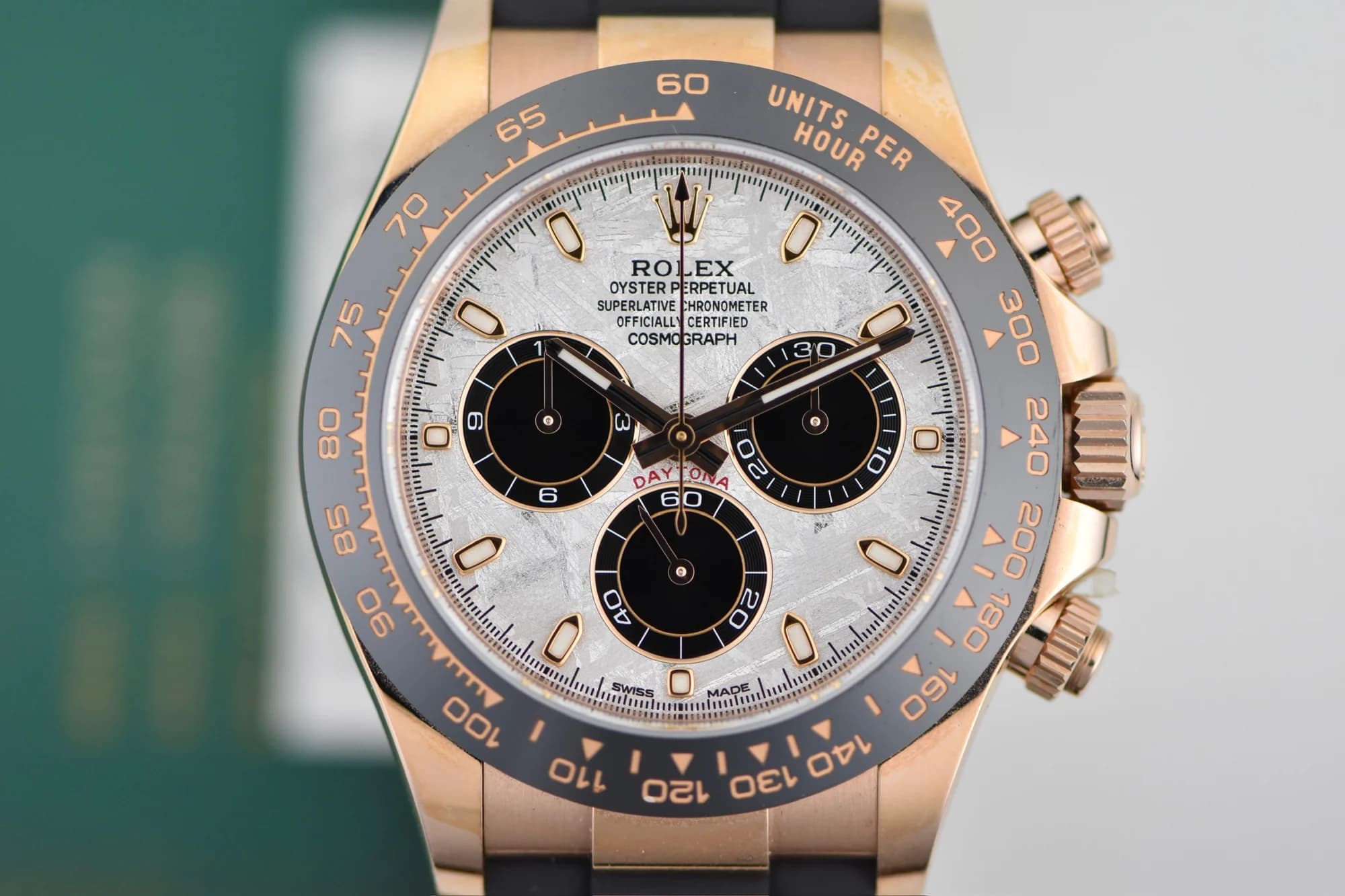 Rolex Cosmograph Daytona — Moon Phase archive photograph 251