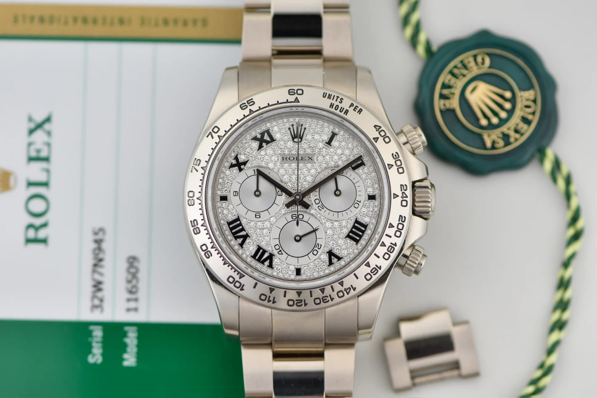 Rolex Cosmograph Daytona — Moon Phase archive photograph 411