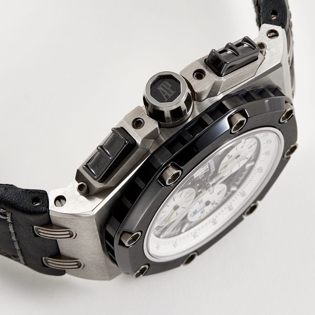 Audemars Piguet Royal Oak Offshore "Barrichello II" Titanium Black Dial 42mm photo 4