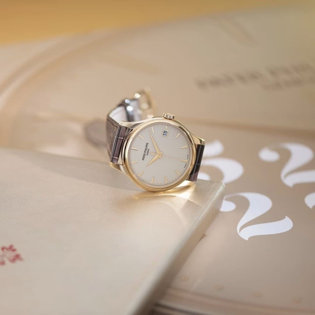 Patek Philippe Calatrava Yellow Gold White Dial 39mm