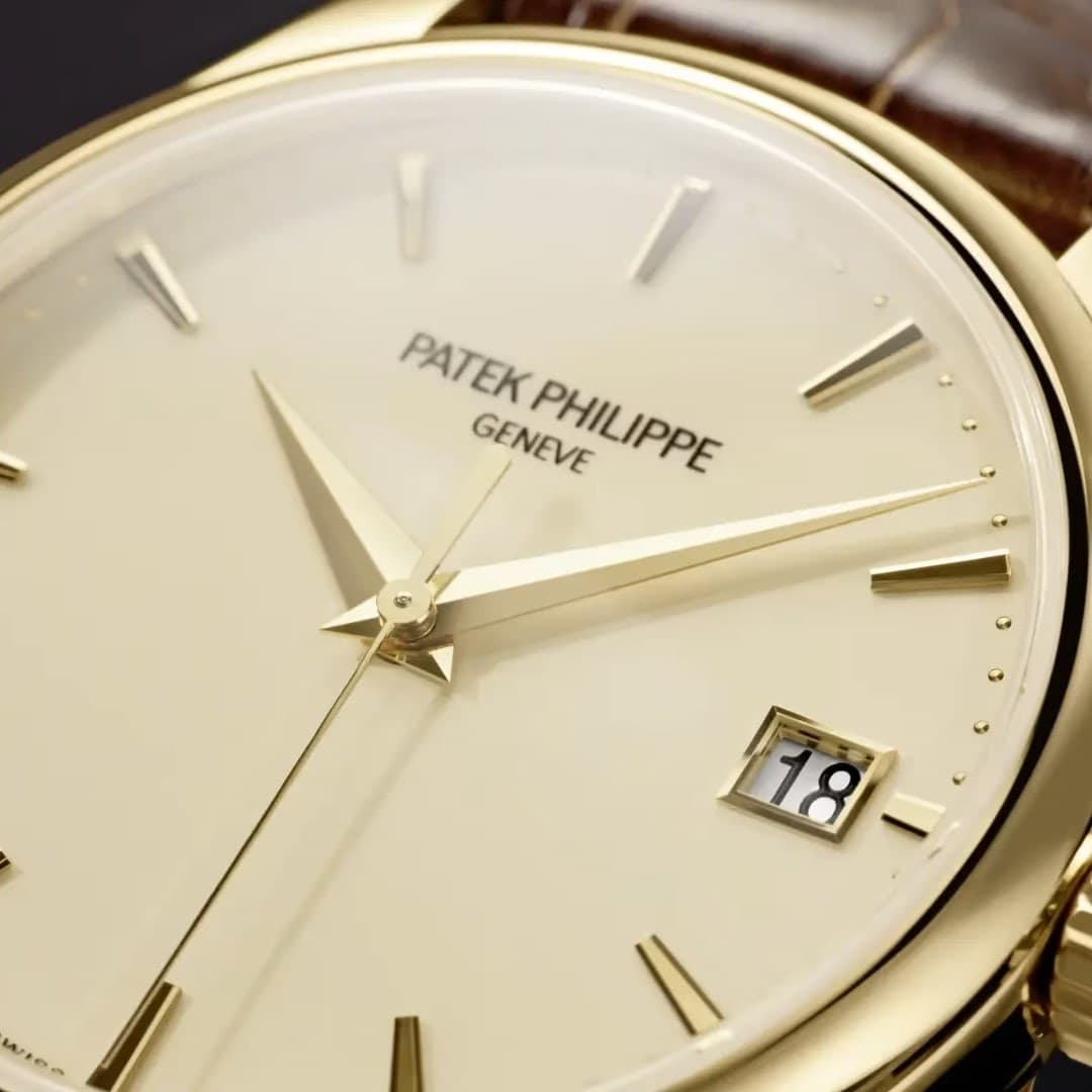 Patek Philippe Calatrava Yellow Gold White Dial 39mm photo 5