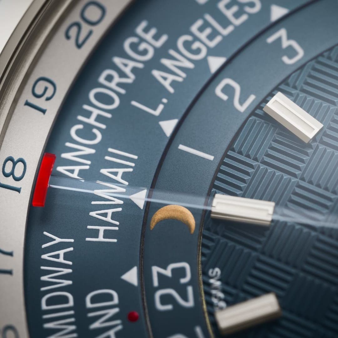 Patek Philippe Complications World Time White Gold Blue Dial 40mm photo 5